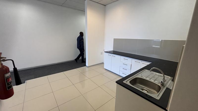 To Let commercial Property for Rent in Woodstock Western Cape